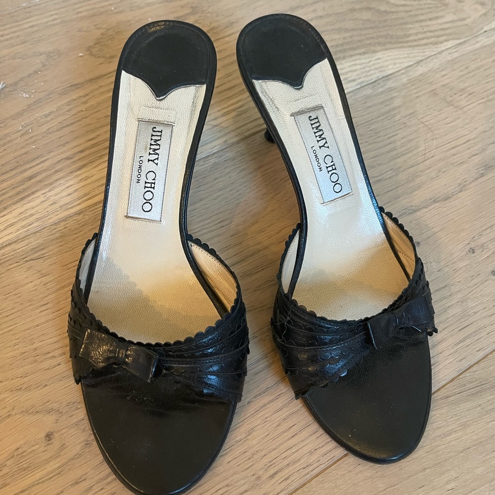 Jimmy Choo black kitten heel Size 38 1/2
